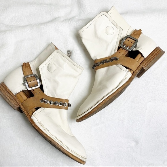 A.S. 98 Leather Studded Booties in Cream Size 7 - Picture 5 of 7